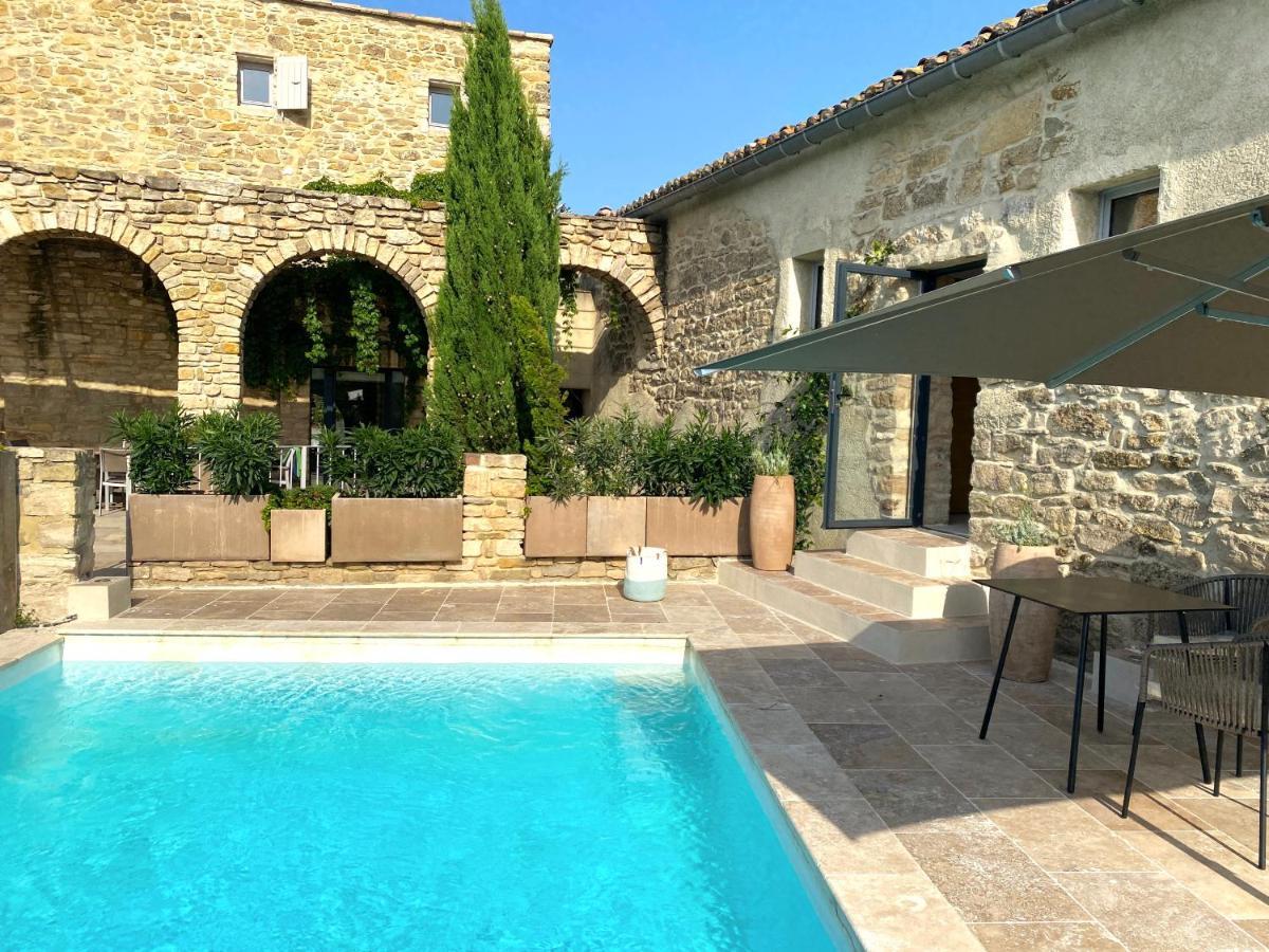 La Maison Des Vendangeurs - Table D'Hotes Le Soir Du Jeudi Au Dimanche- Jacuzzi - Balneo Spa - Acces Piscine Pour Toutes Les Chambres Sauf Studio Coquet- Piscine De Mai A Mi-Octobre Martignargues Exteriér fotografie