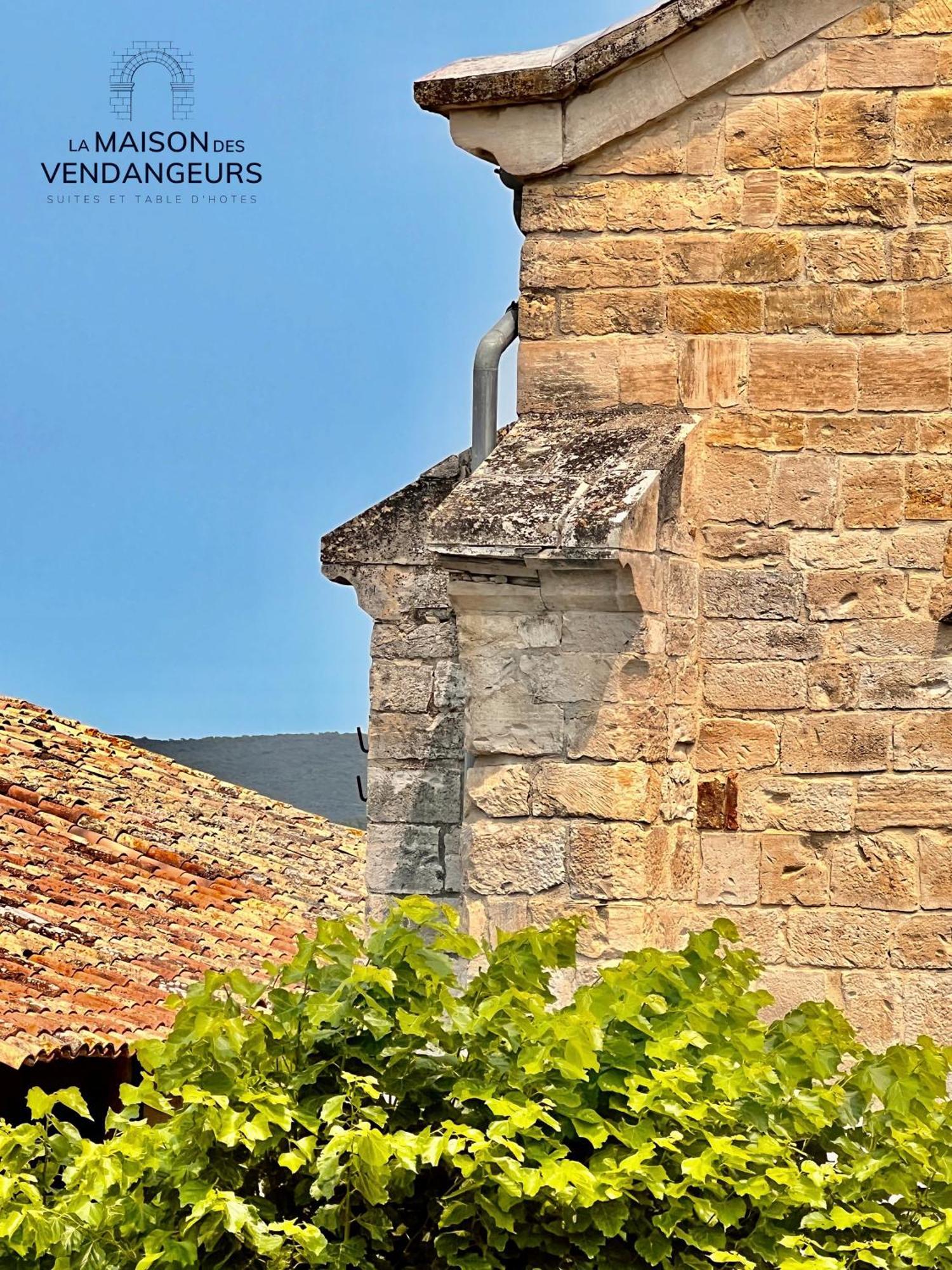 La Maison Des Vendangeurs - Table D'Hotes Le Soir Du Jeudi Au Dimanche- Jacuzzi - Balneo Spa - Acces Piscine Pour Toutes Les Chambres Sauf Studio Coquet- Piscine De Mai A Mi-Octobre Martignargues Exteriér fotografie