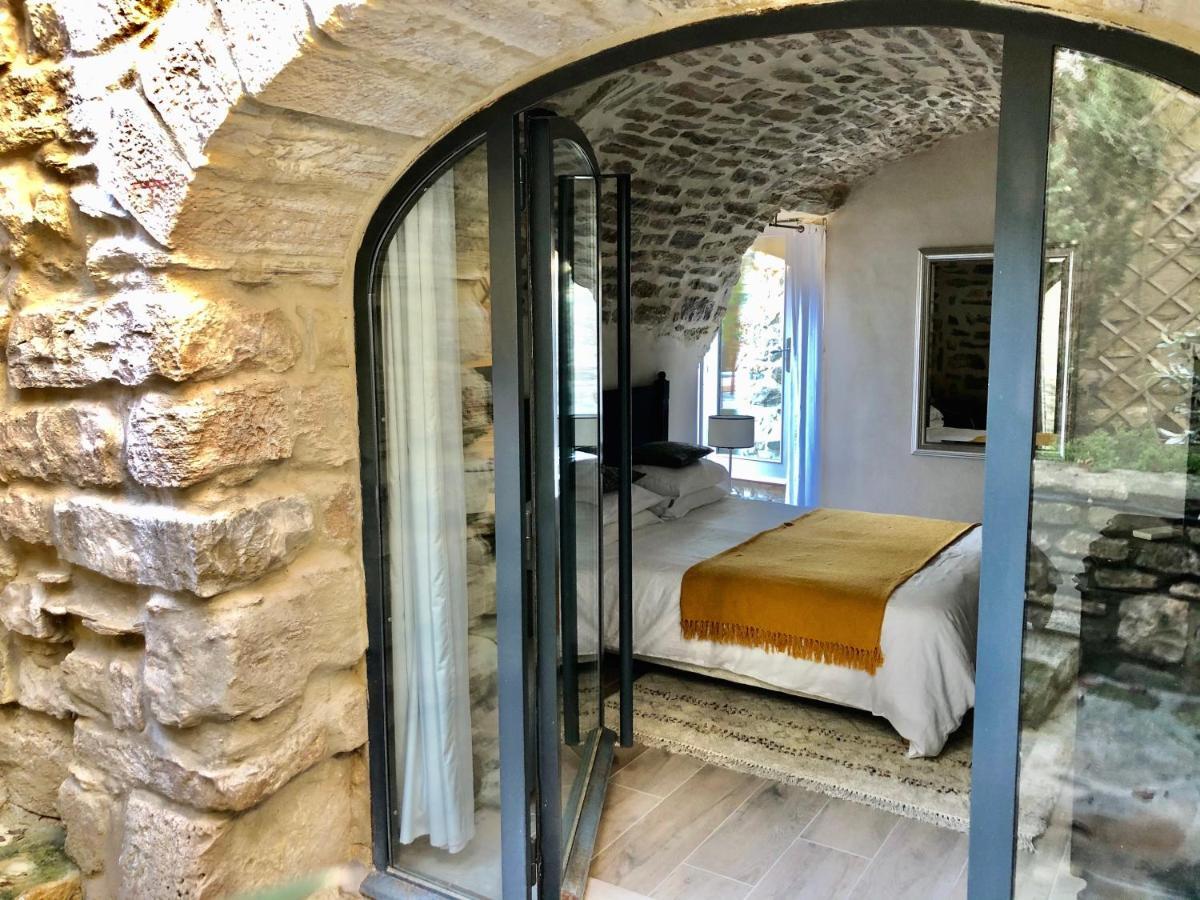 La Maison Des Vendangeurs - Table D'Hotes Le Soir Du Jeudi Au Dimanche- Jacuzzi - Balneo Spa - Acces Piscine Pour Toutes Les Chambres Sauf Studio Coquet- Piscine De Mai A Mi-Octobre Martignargues Exteriér fotografie